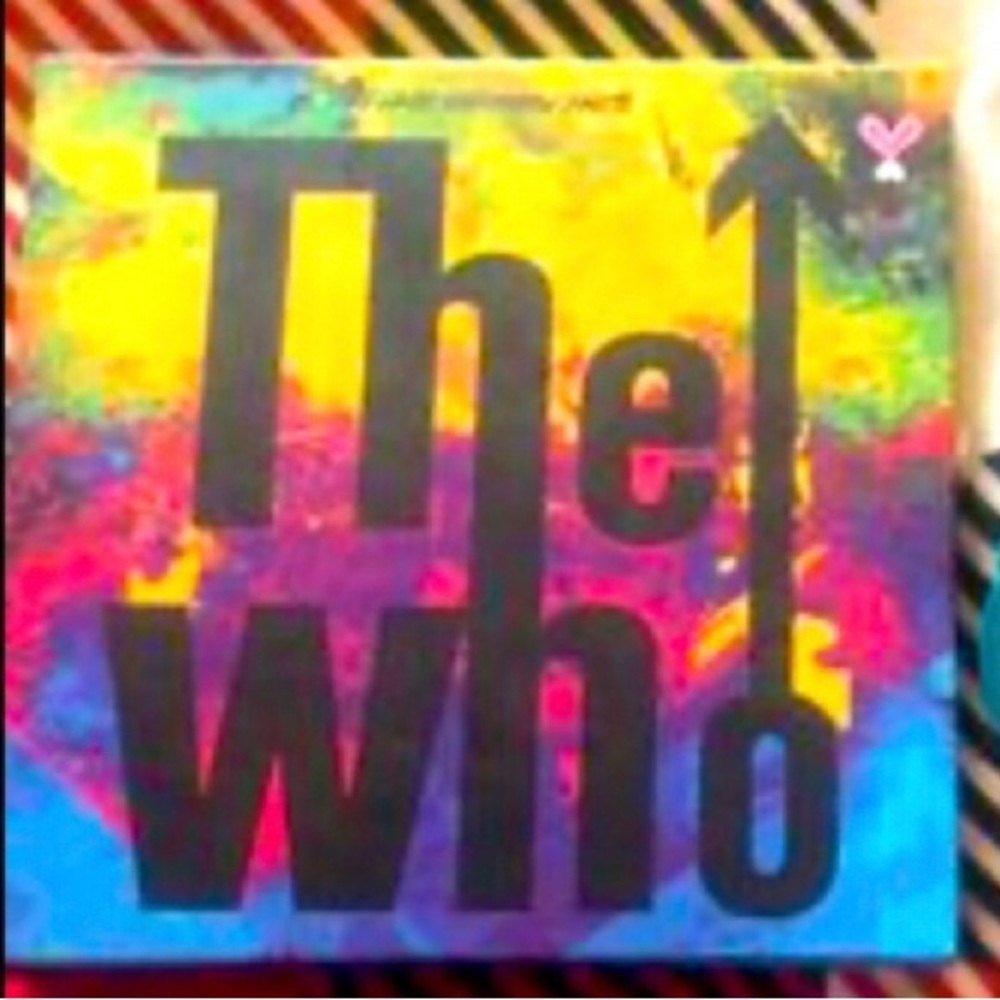 The who eyeshadow palette